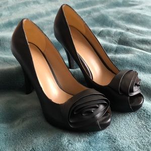 Le Chateau heels